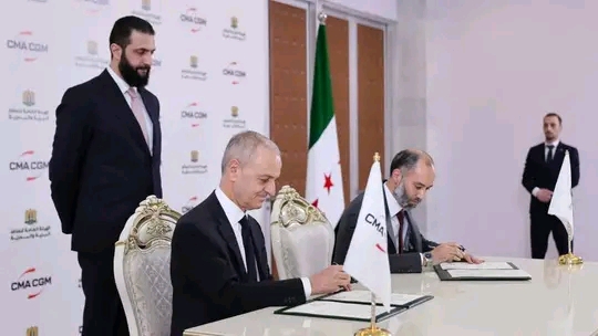توقيع  اتفاقاً استثمارياً لتشغيل محطة حاويات مرفأ اللاذقية مع شركة فرنسية.